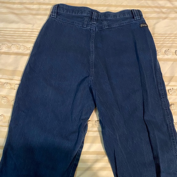 Wrangler - Picture 2 of 2